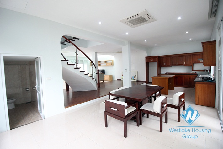 A big villa for rent in T Ciputra International Ha Noi City